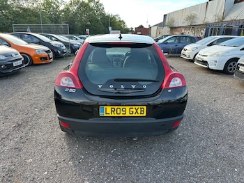 Used Volvo C30 2009 for sale - 76469137: Photo