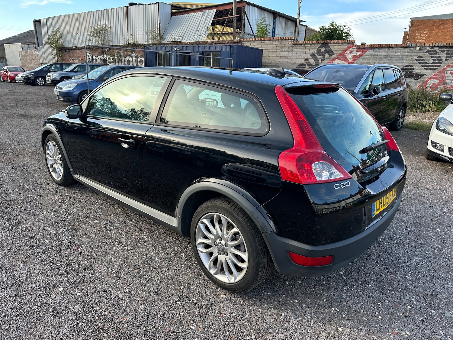 Used Volvo C30 2009 for sale - 76469137: Photo 5