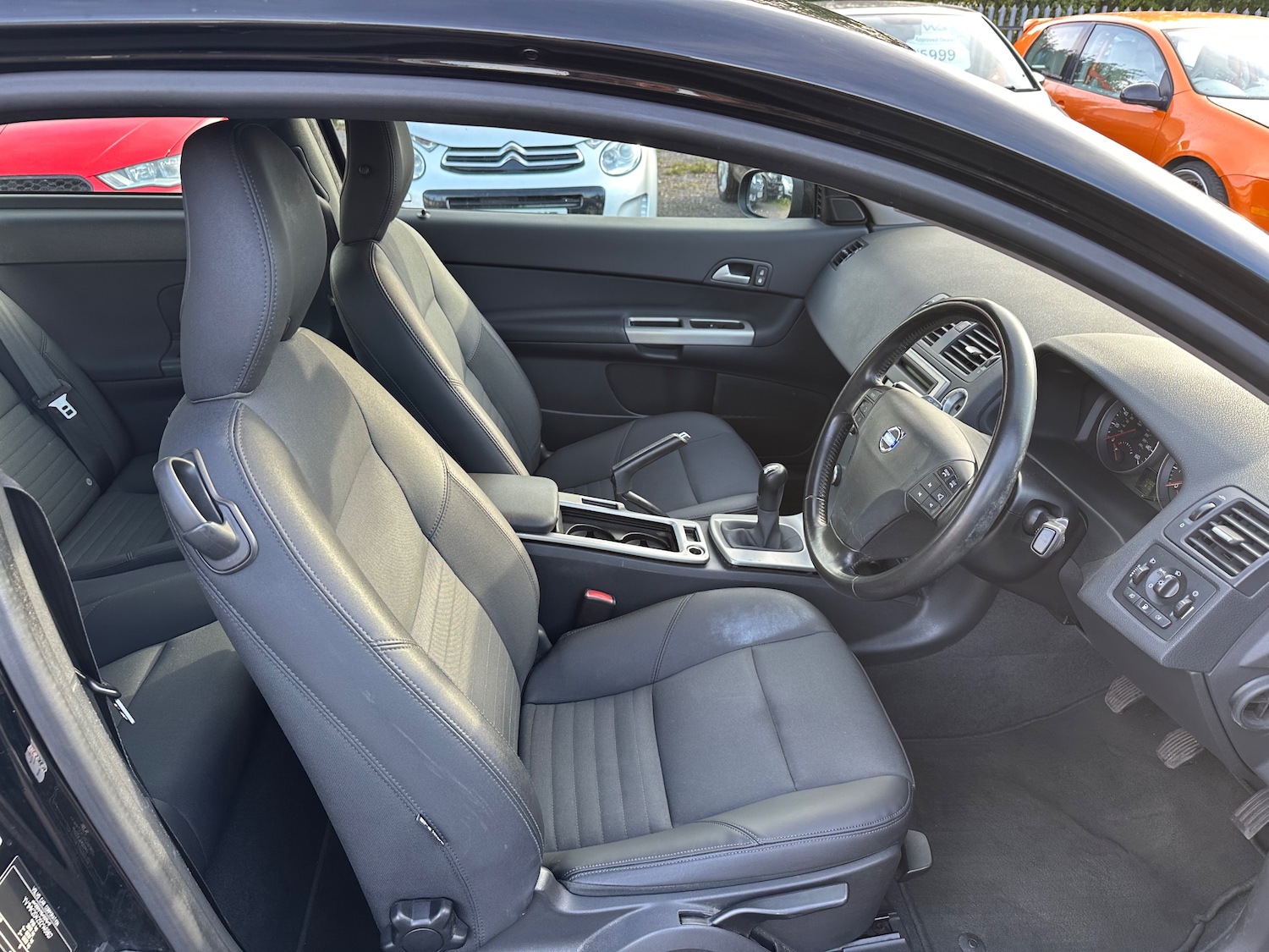 Used Volvo C30 2009 for sale - 76469137: Photo 9