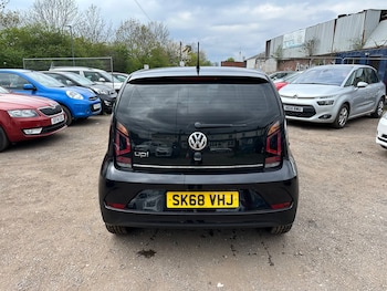 Used Volkswagen up! 2018 for sale - 77204987: Photo