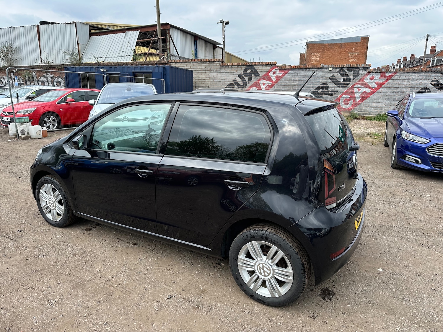 Used Volkswagen up! 2018 for sale - 77204987: Photo 5