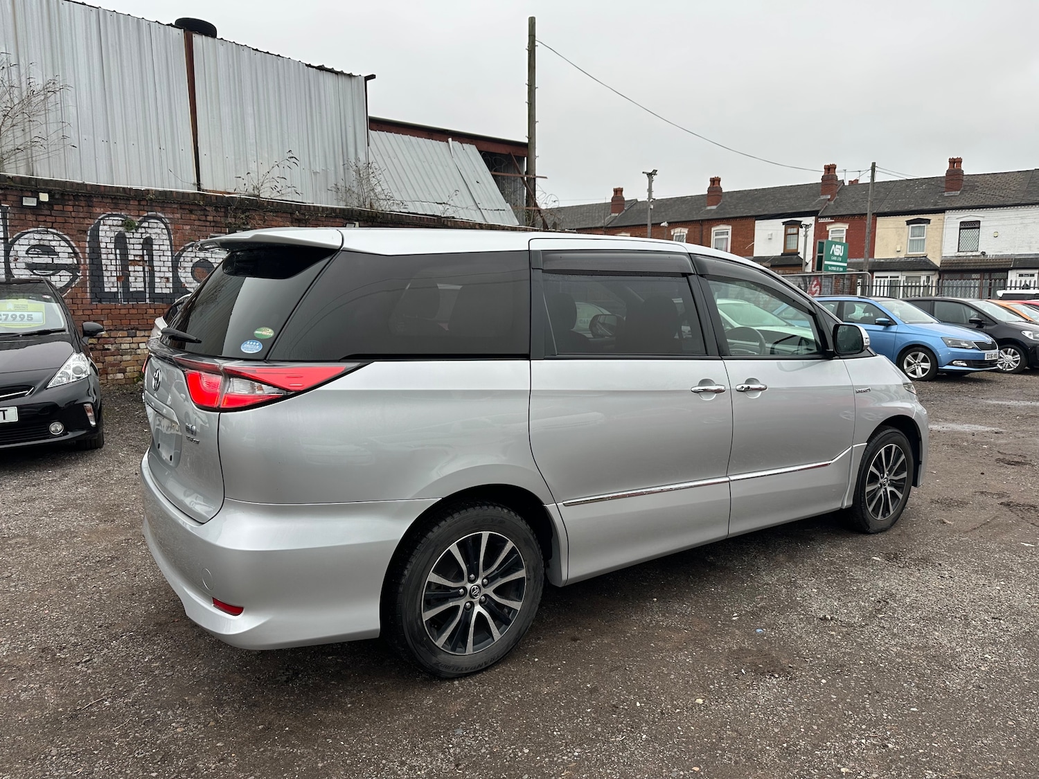 Used Toyota Estima for sale - 77059475: Photo 3