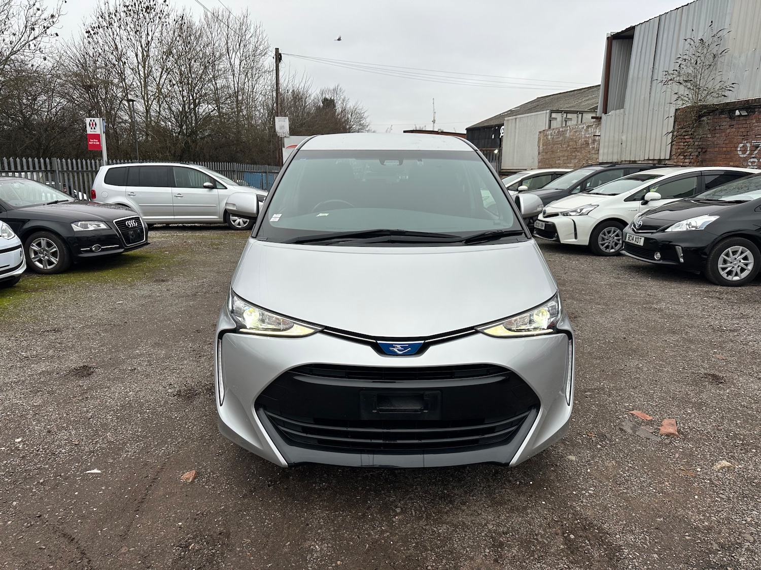 Used Toyota Estima for sale - 77059475: Photo 8