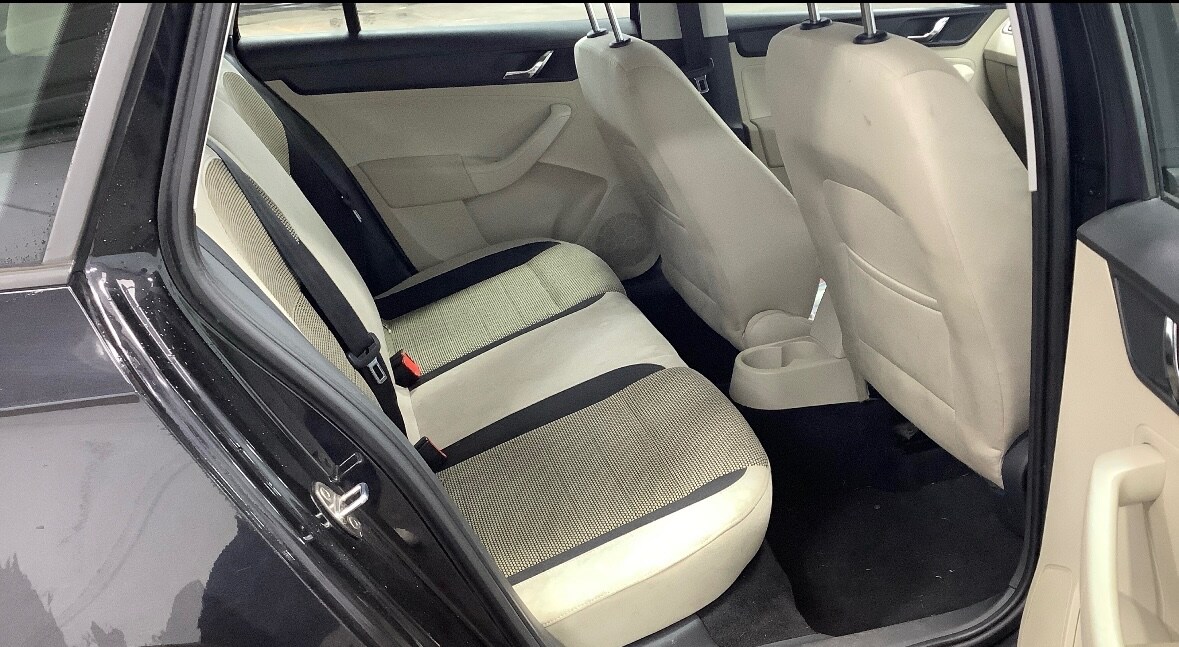 Used Skoda Rapid Spaceback 2014 for sale - 77557314: Photo 7