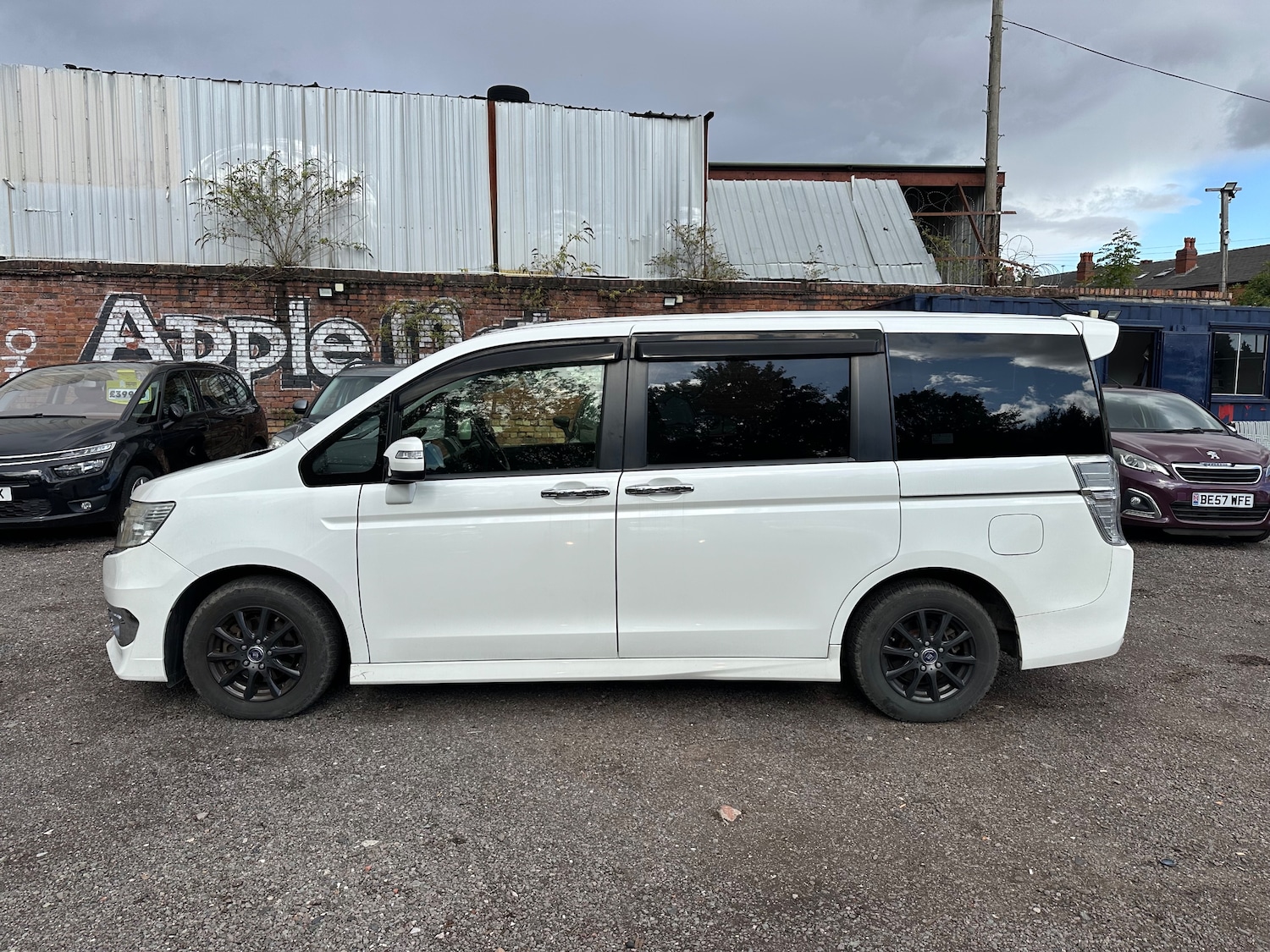 Used Honda Stepwagon 2025 for sale - 77200790: Photo 10