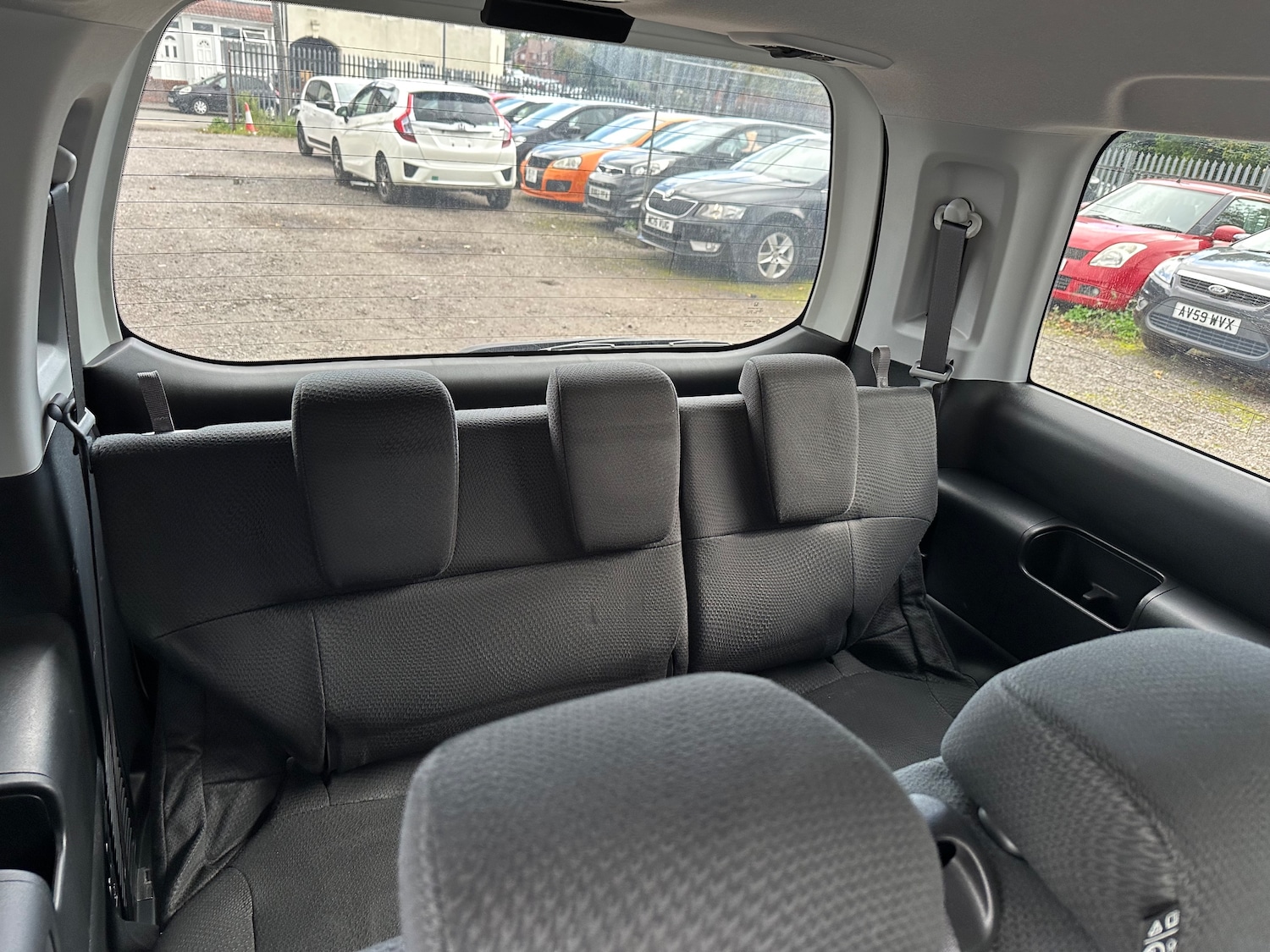 Used Honda Stepwagon 2025 for sale - 77200790: Photo 16