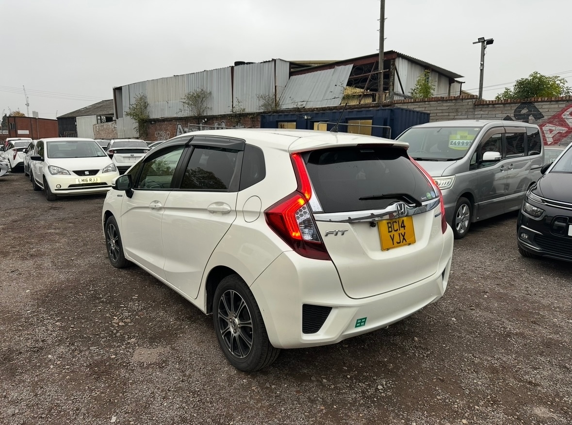 Used Honda Fit 2025 for sale - 77327297: Photo 2