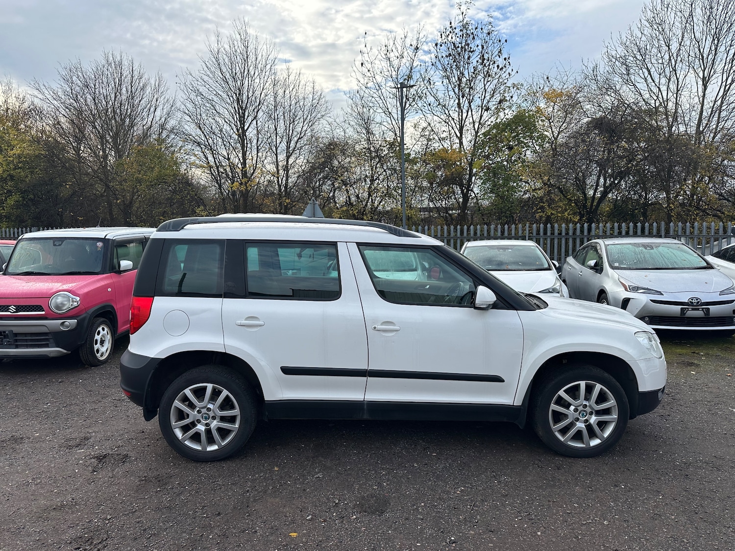 Used Skoda Yeti 2011 for sale - 76490933: Photo 2