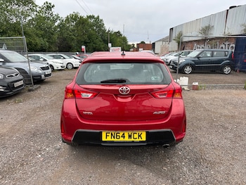 Used Toyota Auris 2014 for sale - 76469097: Photo