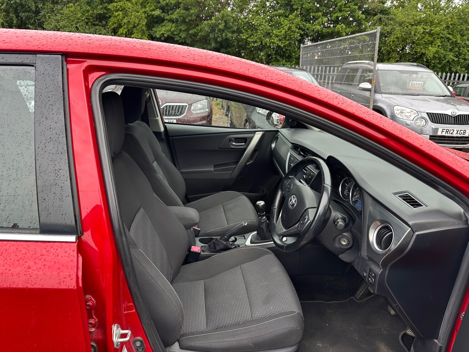 Used Toyota Auris 2014 for sale - 76469097: Photo 9