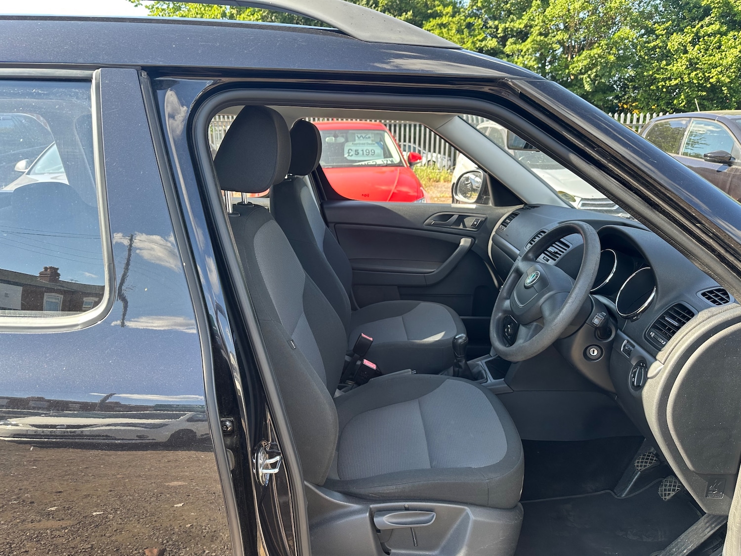 Used Skoda Yeti 2013 for sale - 76469089: Photo 10