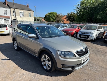 Used Skoda Octavia 2016 for sale - 76469091: Photo