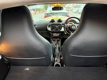 Used smart fortwo 2016 for sale - 76577411: Photo