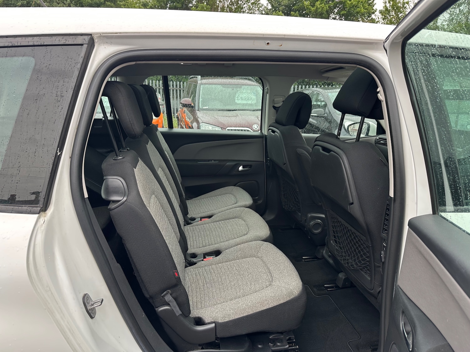 Used Citroen C4 Grand Picasso 2015 for sale - 76469095: Photo 12