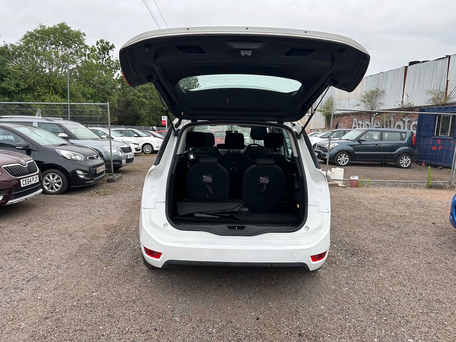 Used Citroen C4 Grand Picasso 2015 for sale - 76469095: Photo 15