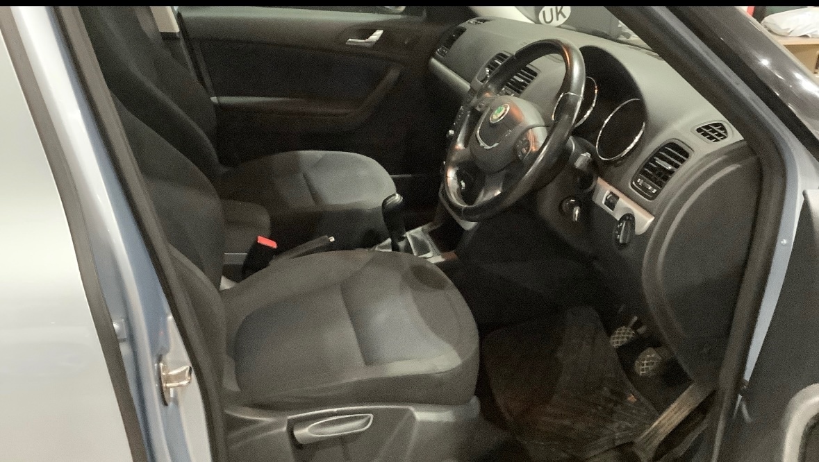 Used Skoda Yeti 2011 for sale - 77262909: Photo 9