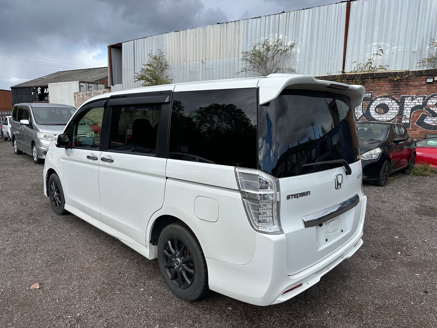 Used Honda Stepwagon 2025 for sale - 76487318: Photo 9