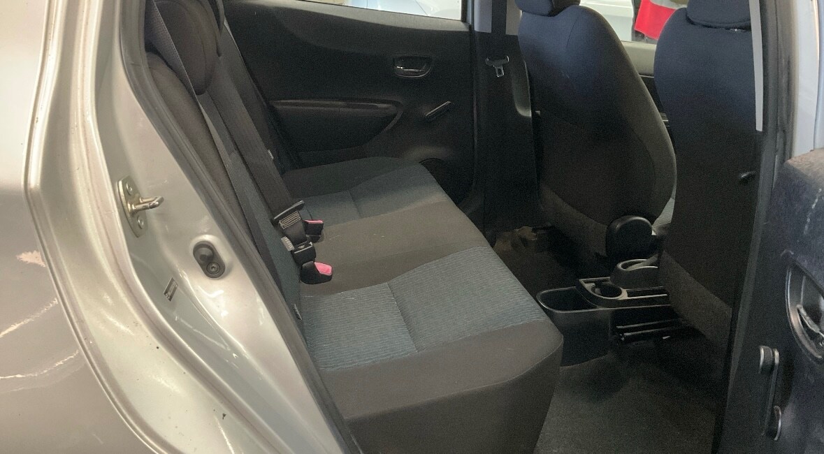 Used Toyota Yaris for sale - 77533690: Photo 8