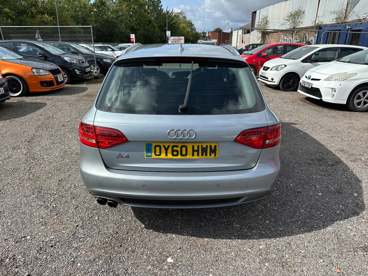 Used Audi A4 2010 for sale - 76469122: Photo 4