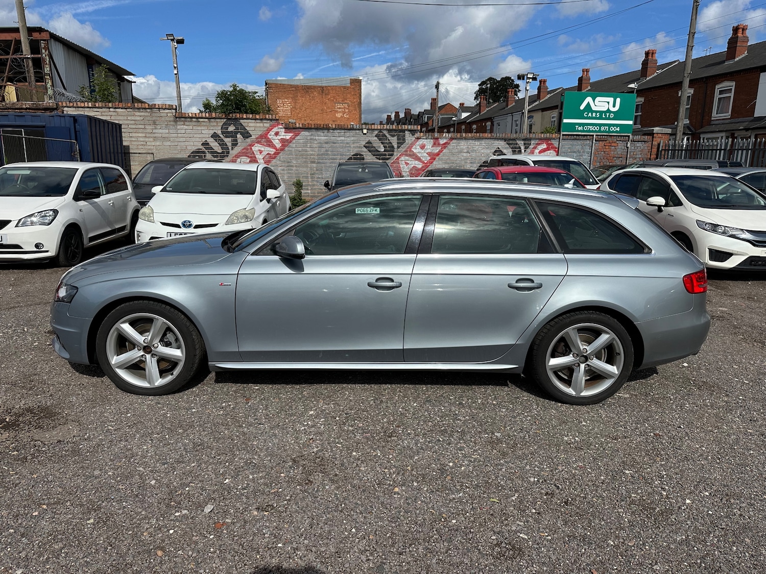 Used Audi A4 2010 for sale - 76469122: Photo 6