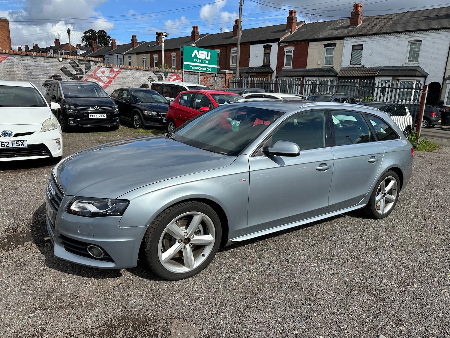 Used Audi A4 2010 for sale - 76469122: Photo 7