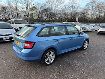Used Skoda Fabia 2016 for sale - 76625700: Photo
