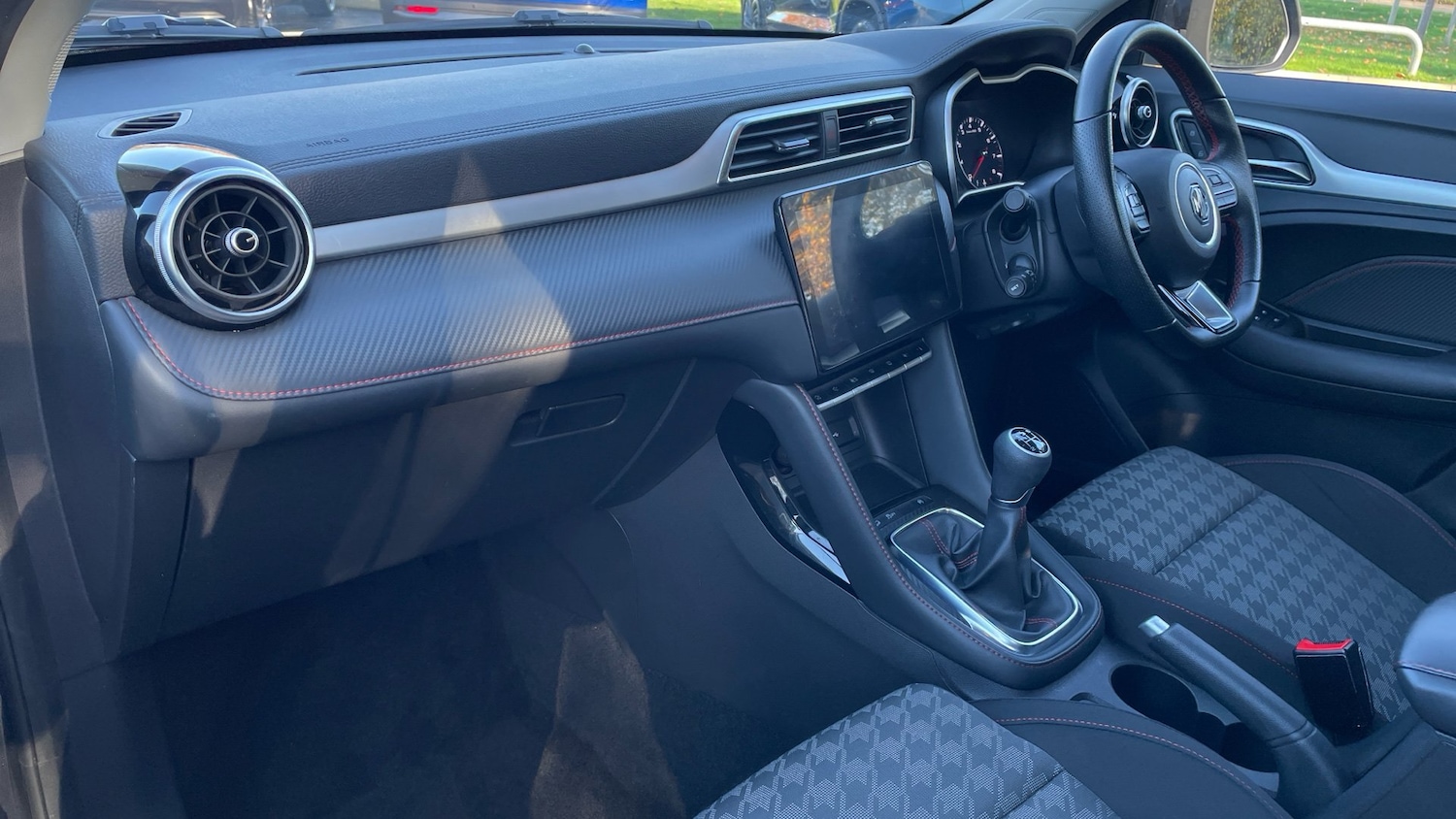 Used MG MG ZS 2023 for sale - 77228330: Photo 2