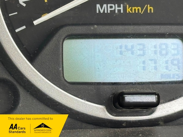 Used Land Rover Freelander 2011 for sale - 75427520: Photo 16