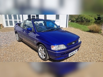 Used Ford Escort 1994 for sale - 78602584: Photo
