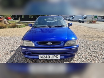 Used Ford Escort 1994 for sale - 78602584: Photo