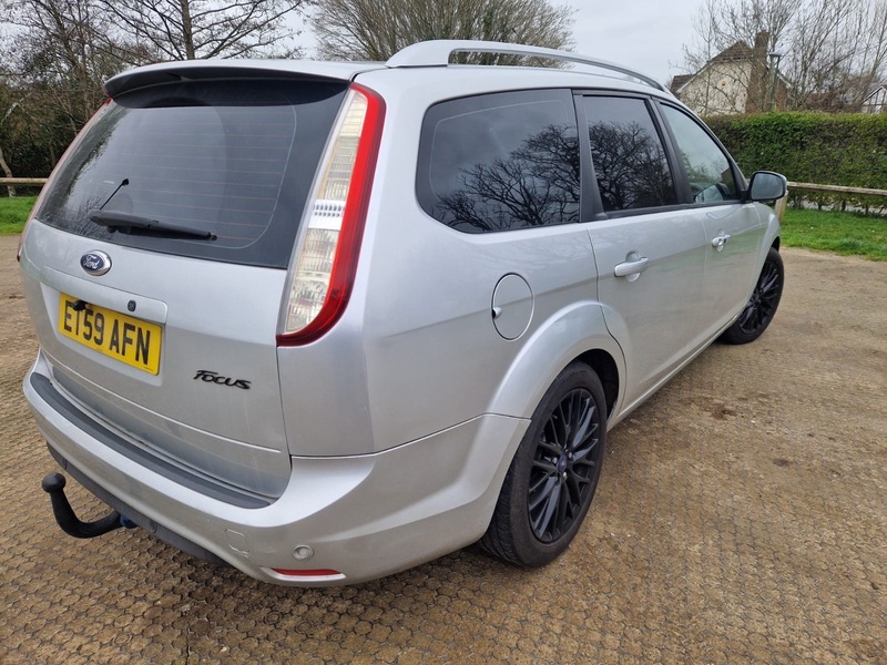 Used Ford Focus 2010 for sale - 77968090: Photo 8