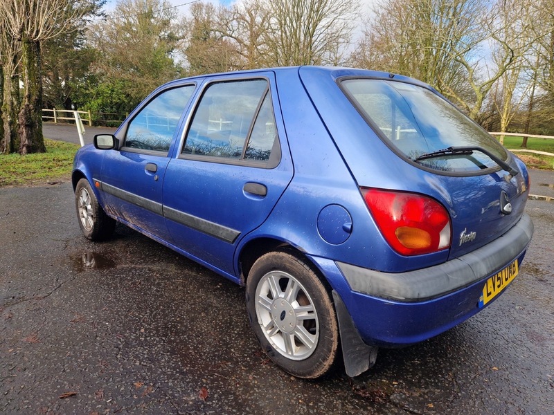 Used Ford Fiesta 2001 for sale - 77228019: Photo 11