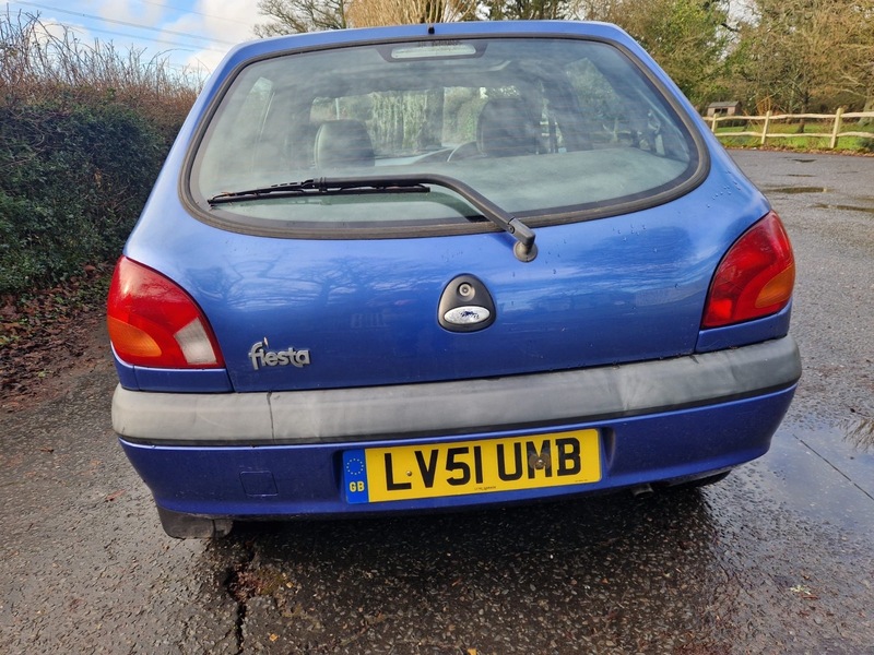 Used Ford Fiesta 2001 for sale - 77228019: Photo 12