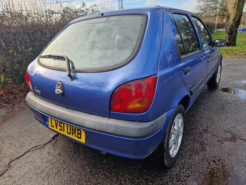 Used Ford Fiesta 2001 for sale - 77228019: Photo 4