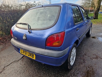 Used Ford Fiesta 2001 for sale - 77228019: Photo