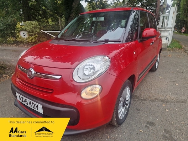 Used Fiat 500L 2016 for sale - 76236383: Photo 4
