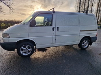 Used Volkswagen Transporter 2003 for sale - 77653039: Photo