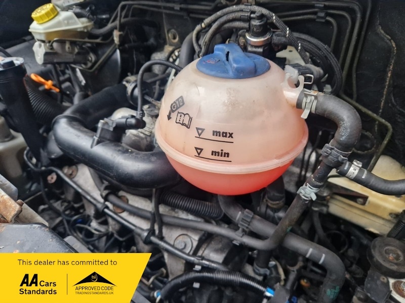 Used Volkswagen Transporter 2003 for sale - 76250259: Photo 8