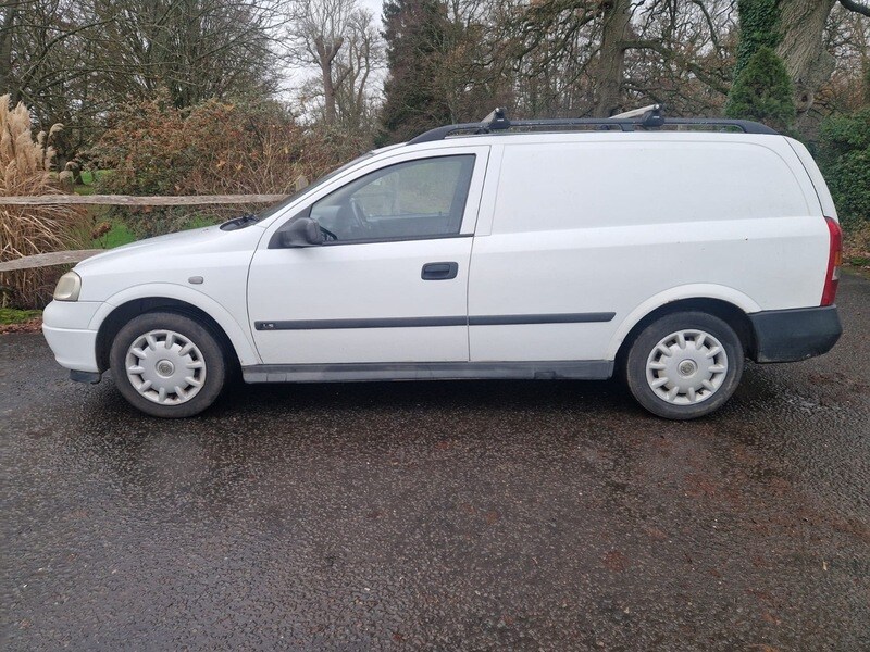 Used Vauxhall Astra Van 2003 for sale - 76941697: Photo 21