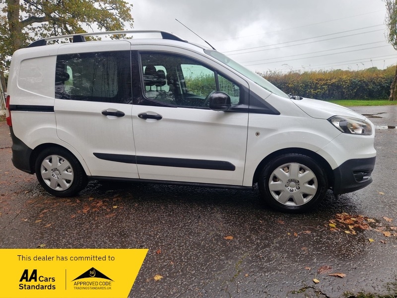 Used Ford Transit Courier 2015 for sale - 76418052: Photo 11