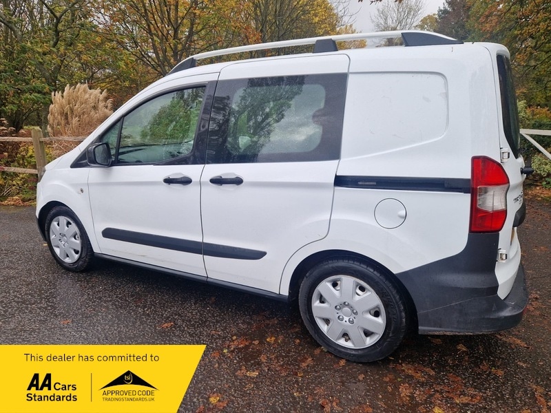 Used Ford Transit Courier 2015 for sale - 76418052: Photo 7