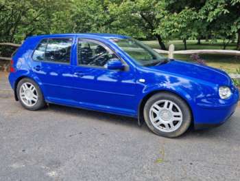 1999 (V) - 2.3 V5 5dr Auto
