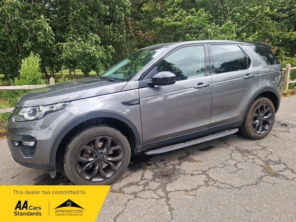 Used Land Rover Discovery Sport 2015 for sale - 76292259: Photo 4