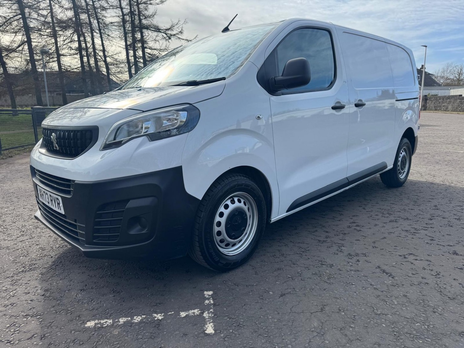 Used Peugeot Expert 2023 for sale - 77954024: Photo 2