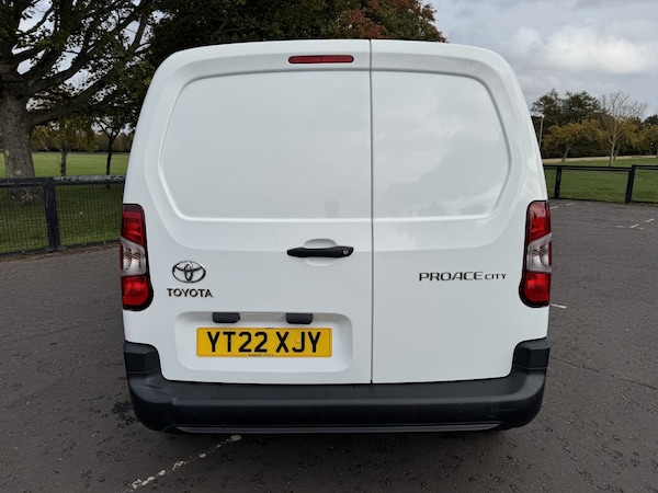 Used Toyota ProAce 2022 for sale - 76305483: Photo 11
