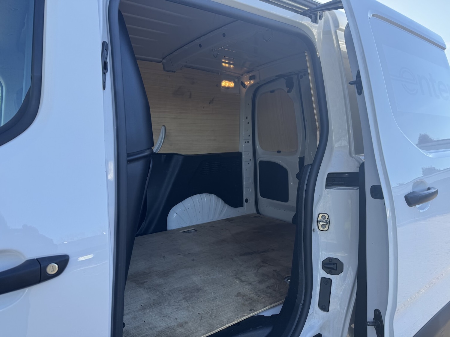 Used Citroen Berlingo 2023 for sale - 77735670: Photo 15