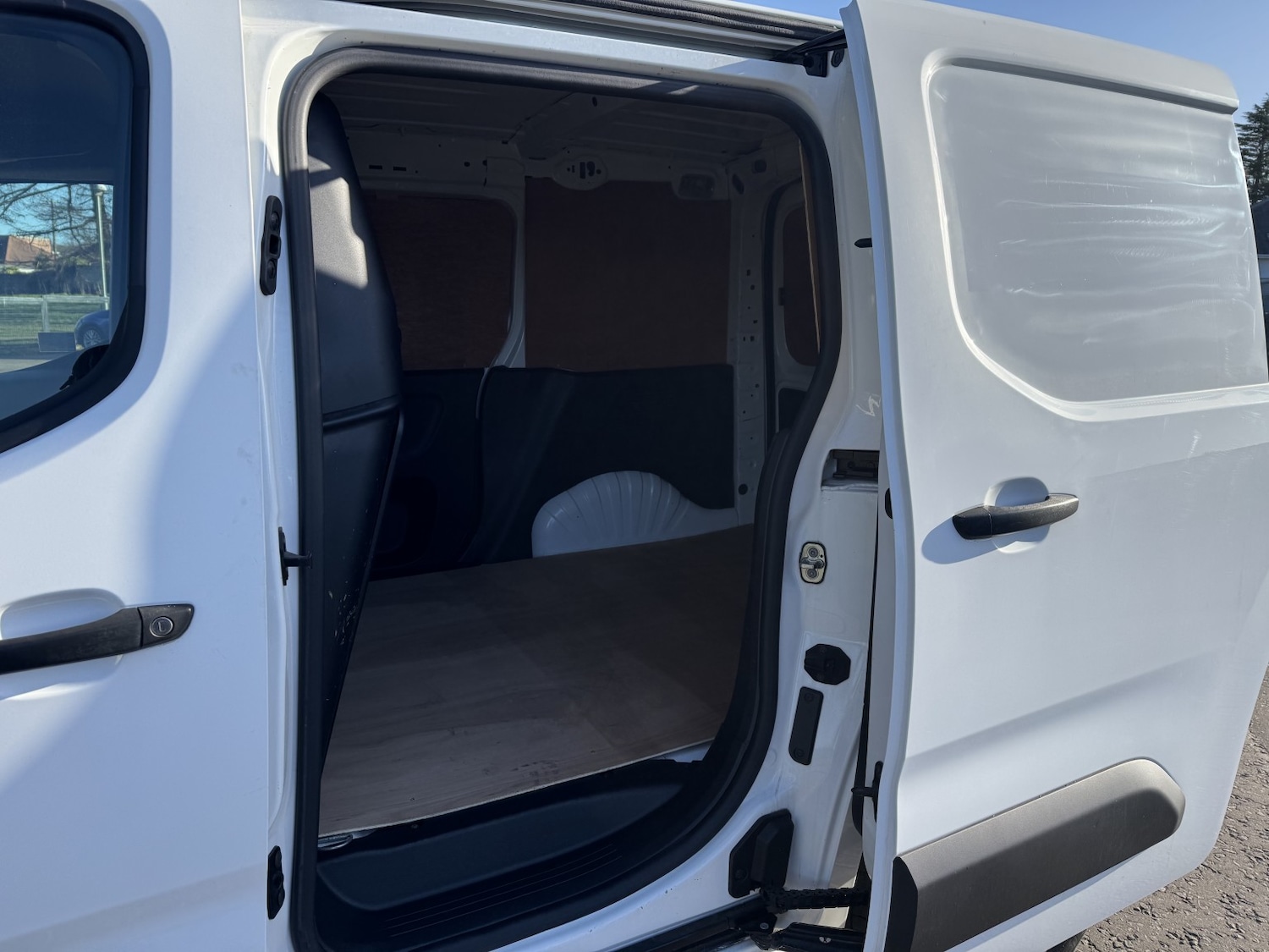 Used Peugeot Partner 2020 for sale - 77991585: Photo 13