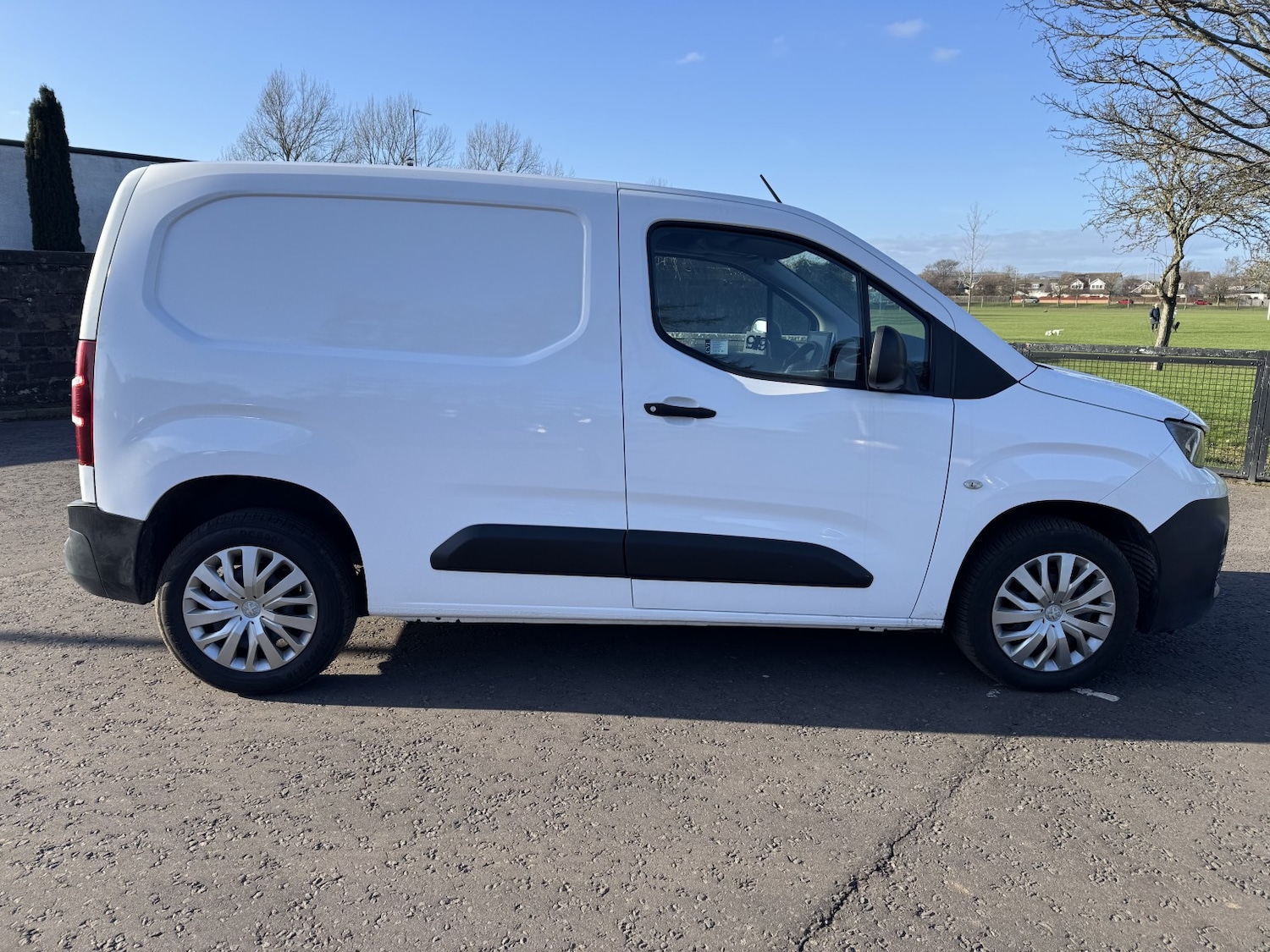 Used Peugeot Partner 2020 for sale - 77991585: Photo 8