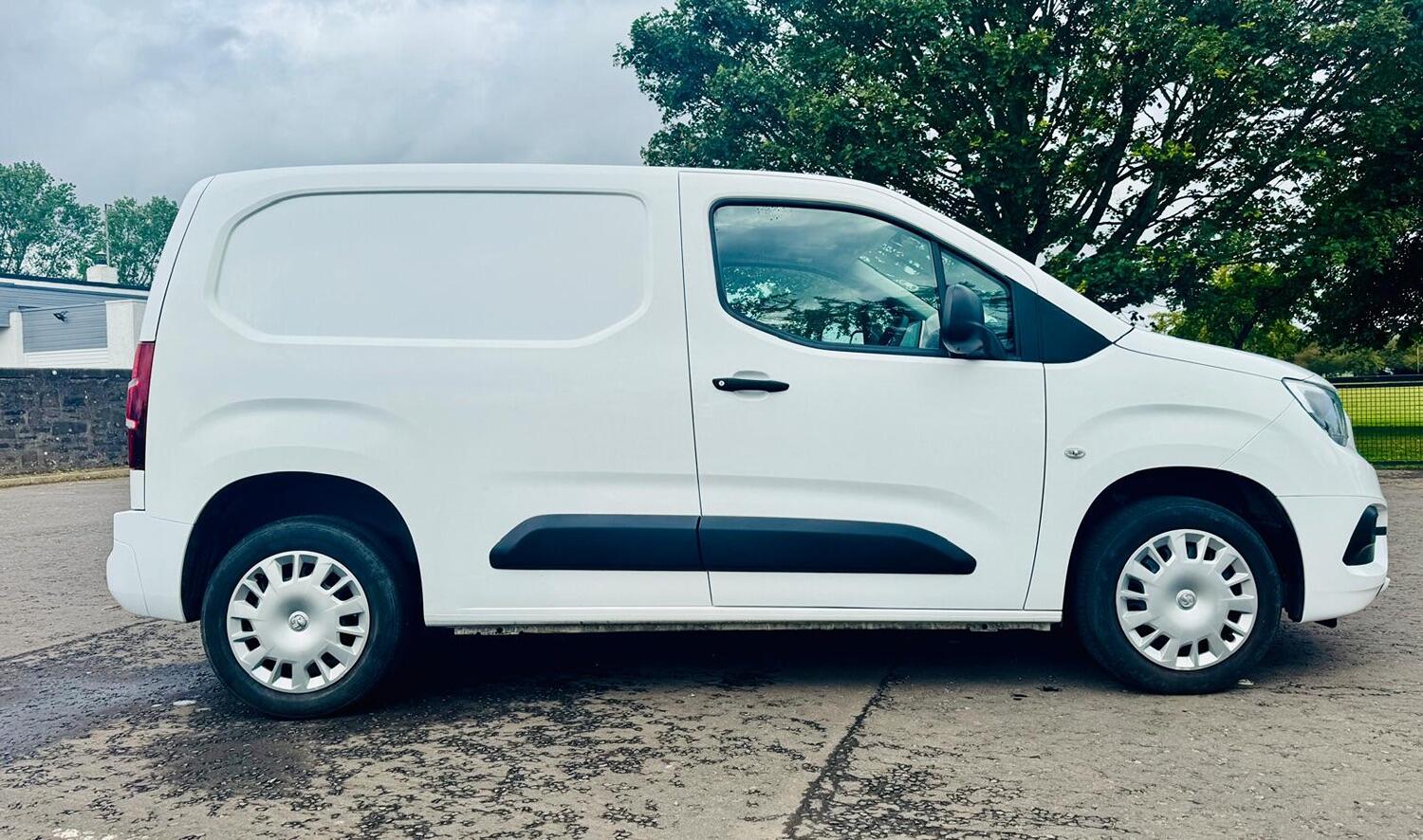 Used Vauxhall Combo 2020 for sale - 75913145: Photo 6