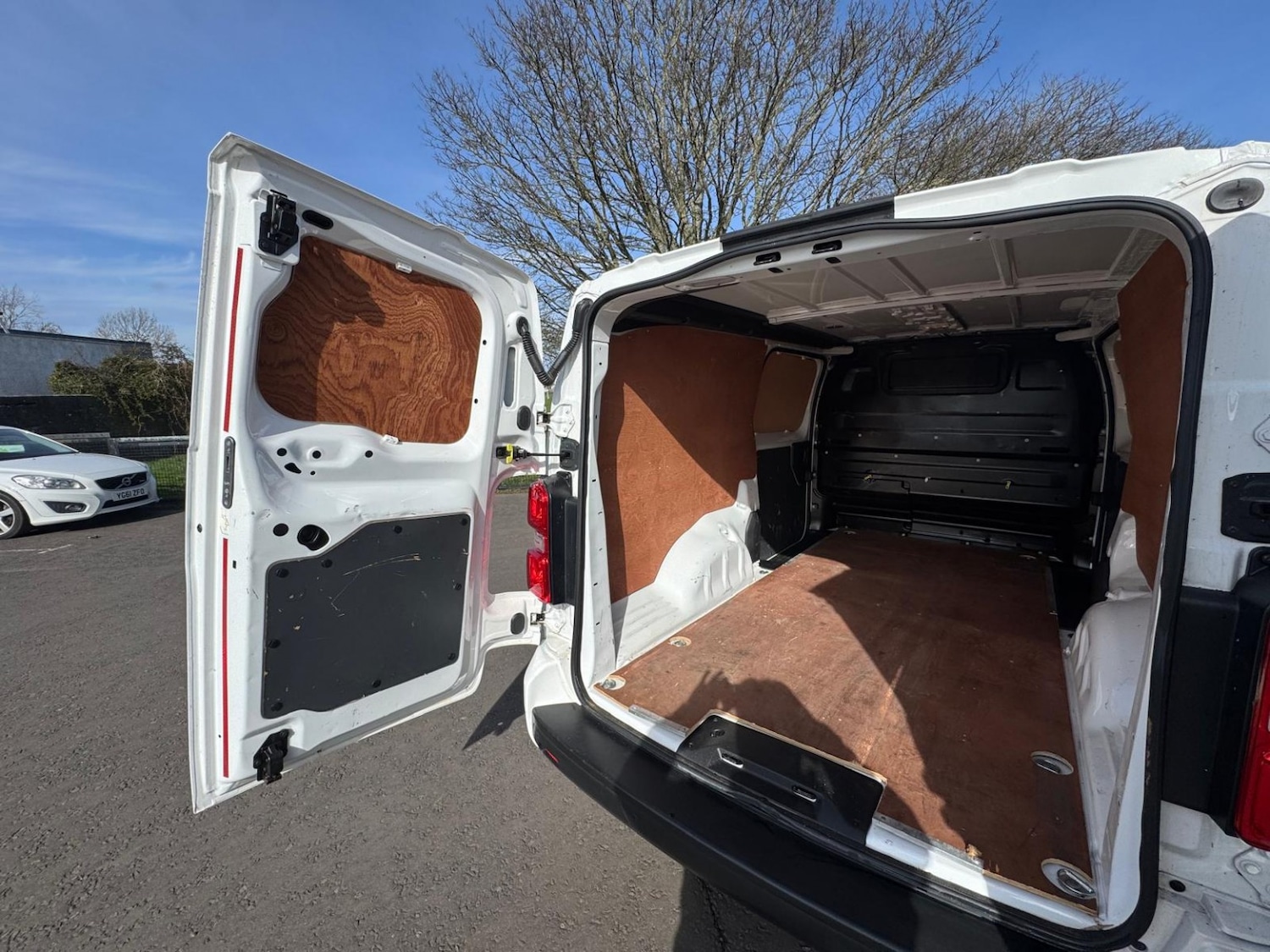 Used Vauxhall Vivaro 2020 for sale - 78018268: Photo 10